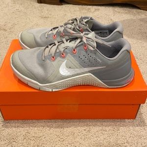 Women’s Nike Metcon 2